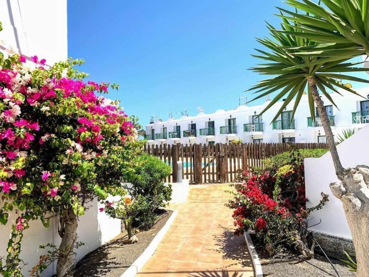 Sol Y Sal Con Vista A La Piscina (Adults Only) Corralejo Extérieur photo