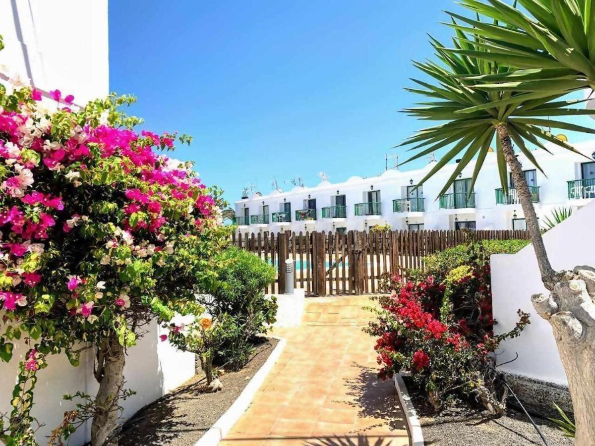 Sol Y Sal Con Vista A La Piscina (Adults Only) Corralejo Extérieur photo